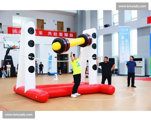震撼全场的扣篮奇迹超高空飞跃展现运动员极限力量与技巧